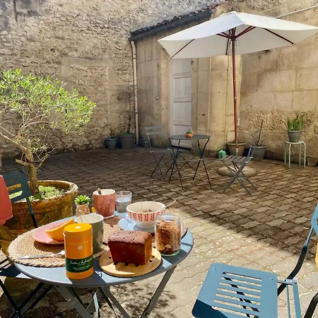 Les Paultrimoine Apartmán